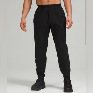 Lululemon - Mens - Surge Joggers - Small Waist - 27in length - Black